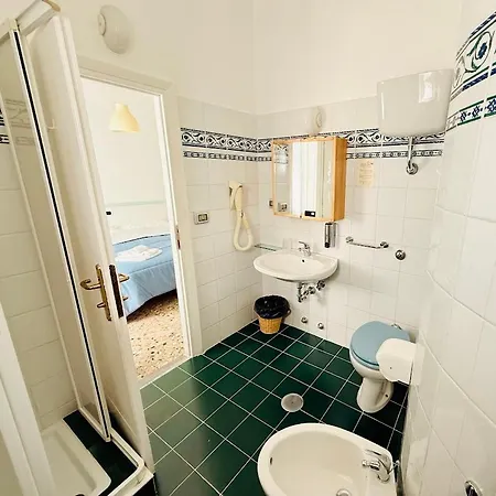 Agenzia Isotur Mari Di Ponente Appartement Ponza